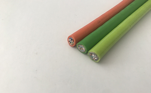 <a href=http://m.zpfbw.com.cn/ target=_blank class=infotextkey>拖鏈電纜</a>是不是越柔軟越好