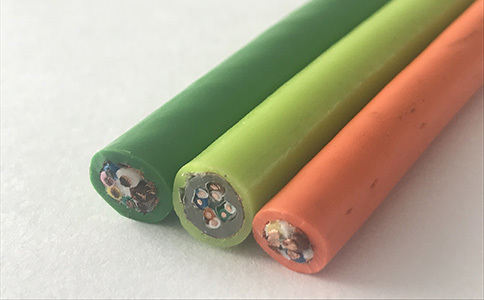 1548832987790859.jpg <a href=http://m.zpfbw.com.cn/ target=_blank class=infotextkey>拖鏈電纜</a>